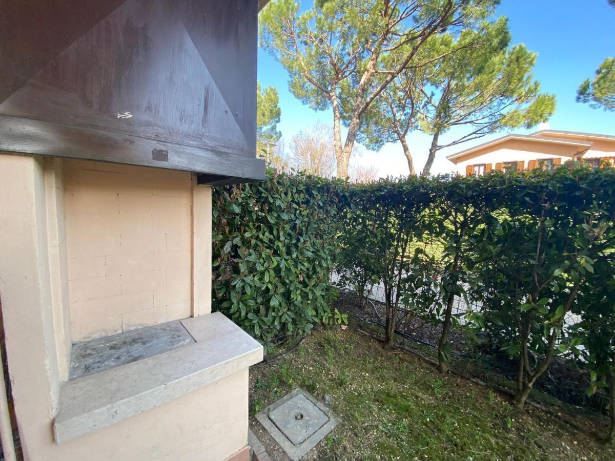 Apartment With Garden And Grill - Green Residence Sirmione Desenzano del Garda Zewnętrze zdjęcie