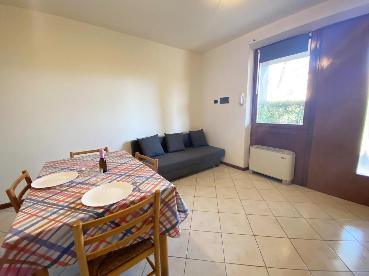 Apartment With Garden And Grill - Green Residence Sirmione Desenzano del Garda Zewnętrze zdjęcie