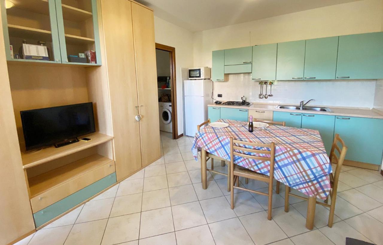 Apartment With Garden And Grill - Green Residence Sirmione Desenzano del Garda Zewnętrze zdjęcie